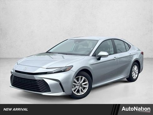 Certified 2026 Toyota Camry LE FWD image 1