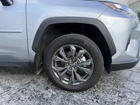 Used 2024 Toyota RAV4 Limited image 9