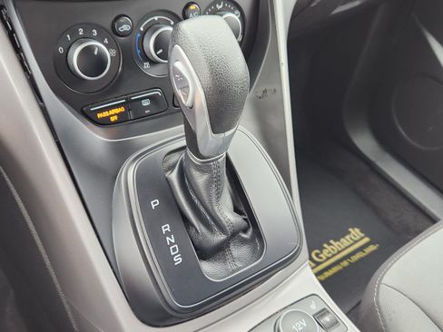 Used 2016 Ford Escape SE w/ SE Cold Weather Package AWD/4WD image 22