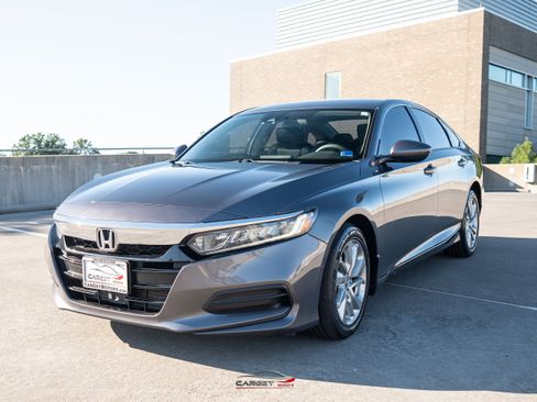 Used 2020 Honda Accord LX image 3