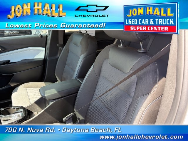 Used 2025 Chevrolet Trax LT w/ Driver Confidence Package FWD image 16