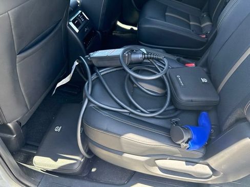 Certified 2024 MAZDA CX-90 Plug-In Hybrid w/ Premium Plus AWD/4WD image 9
