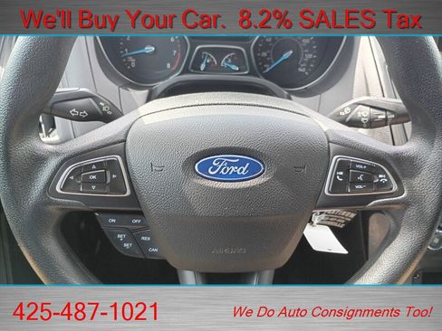 Used 2018 Ford Focus SE FWD image 11