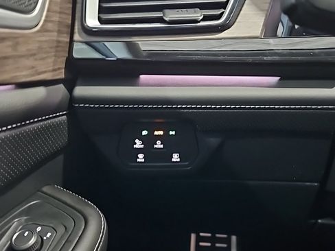 New 2026 Volkswagen Atlas SEL Premium R-Line image 39