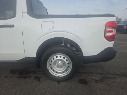 Used 2022 Ford Maverick XL image 12