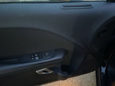 Used 2022 Dodge Challenger GT w/ Blacktop Package image 7