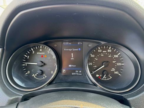 Used 2020 Nissan Rogue S w/ Special Edition Package image 14