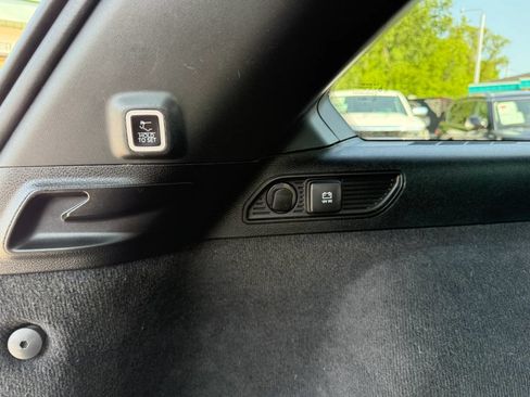 Used 2022 Jeep Grand Cherokee Summit AWD/4WD image 16