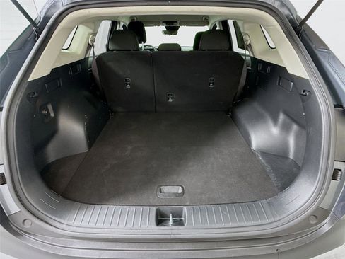 Used 2023 Kia Sportage LX image 19