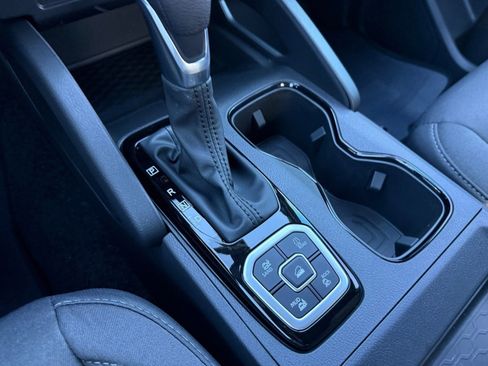 New 2026 Nissan Frontier SV w/ Tow Package image 19