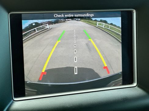 Used 2018 Jeep Grand Cherokee Limited RWD image 17
