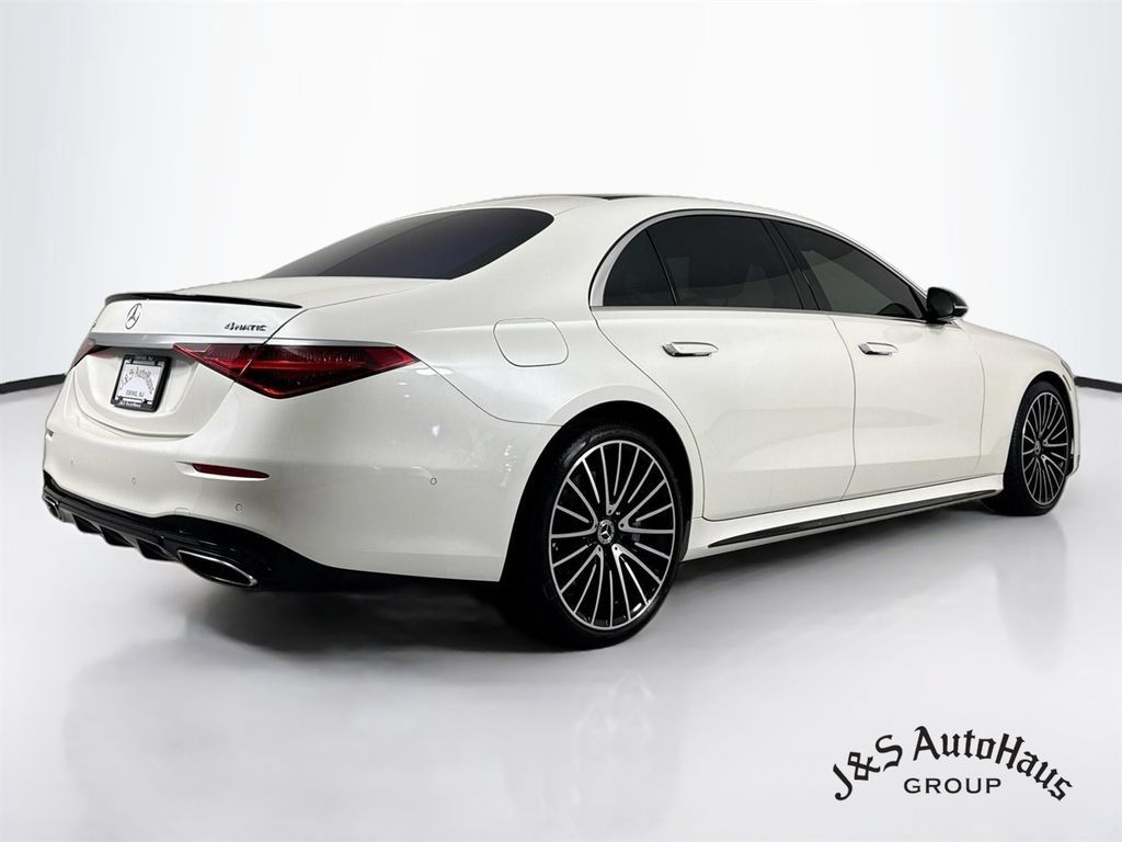 Used 2022 Mercedes-Benz S 580 4MATIC Sedan image 7