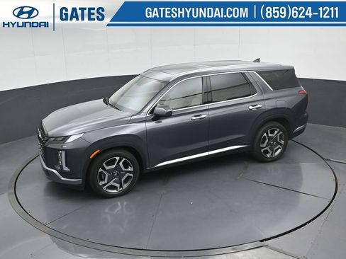 Used 2024 Hyundai Palisade Limited AWD/4WD image 58