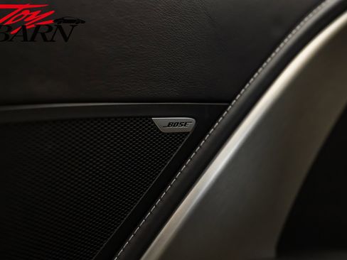 Used 2015 Chevrolet Corvette Z06 w/ 3LZ Preferred Equipment Group image 31