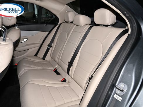 Used 2019 Mercedes-Benz C 300 Sedan image 7