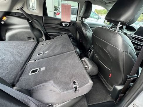 Used 2022 Jeep Compass Trailhawk w/ Sun and Sound Group image 25