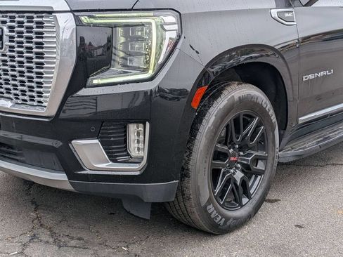 Used 2021 GMC Yukon XL Denali AWD/4WD image 8