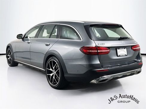 Used 2022 Mercedes-Benz E 450 4MATIC All-Terrain Wagon image 5