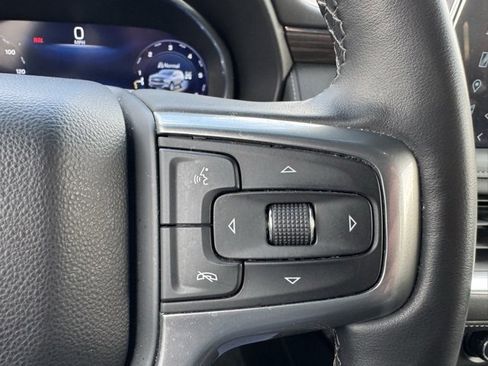 Used 2024 Chevrolet Suburban LT w/ LT Signature Plus Package image 27