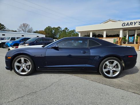 Used 2010 Chevrolet Camaro SS w/ RS Package image 3