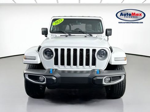 Used 2023 Jeep Wrangler Unlimited Sahara w/ Cold Weather Group image 6