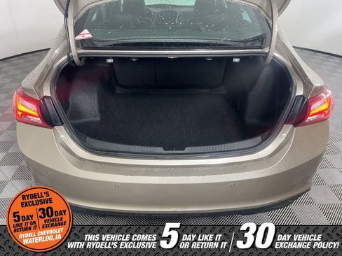 Certified 2024 Chevrolet Malibu LT image 26