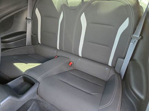 Used 2021 Chevrolet Camaro LT w/ RS Package image 7