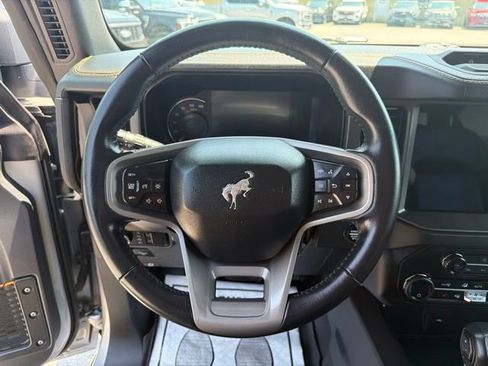 Used 2024 Ford Bronco Badlands AWD/4WD image 21
