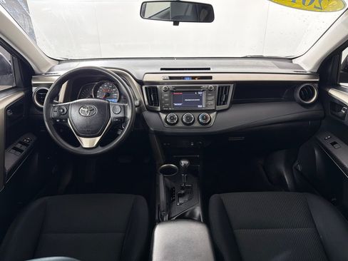 Used 2015 Toyota RAV4 LE FWD image 24