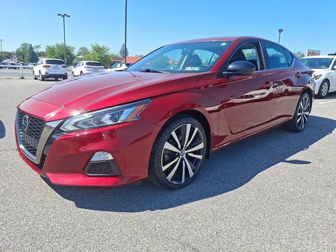 Used 2019 Nissan Altima 2.5 SR AWD/4WD image 3