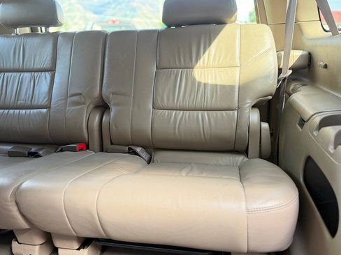 Used 2002 Toyota Sequoia Limited AWD/4WD image 86
