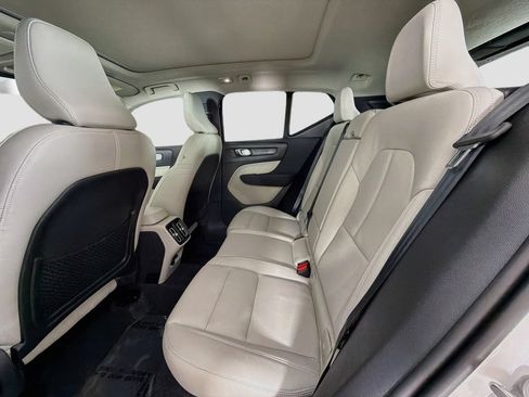 Certified 2026 Volvo XC40 B5 Plus w/ Protection Package Premier AWD/4WD image 25