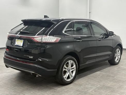 Used 2017 Ford Edge Titanium w/ Technology Package FWD image 2