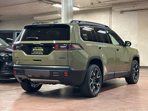 New 2026 Jeep Cherokee Overland AWD/4WD image 5
