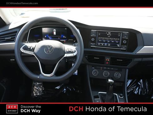 Used 2022 Volkswagen Jetta S FWD image 8