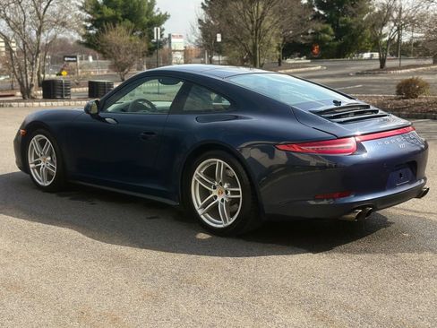 Used 2015 Porsche 911 Carrera 4 image 5
