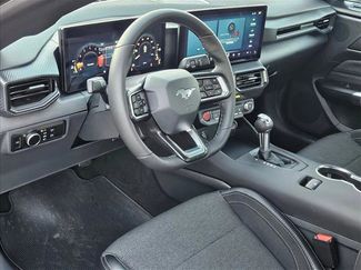 New 2026 Ford Mustang Coupe video 3