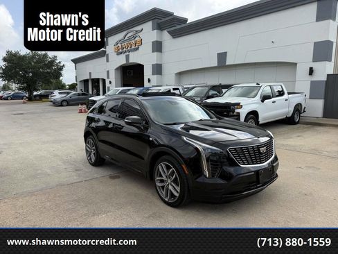 Used 2022 Cadillac XT4 Sport FWD image 1