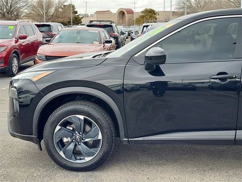 Certified 2024 Nissan Rogue SV image 8