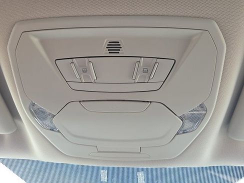 Used 2017 Ford Escape SE image 26