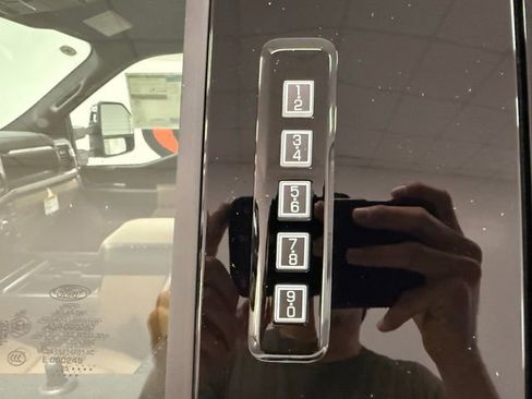 New 2026 Ford F350 Lariat w/ Lariat Ultimate Package image 10