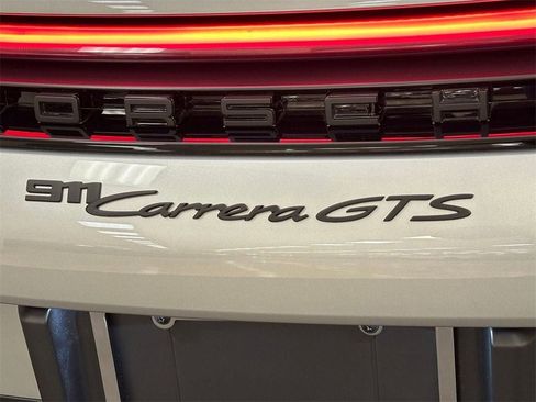 Used 2025 Porsche 911 Carrera GTS image 8
