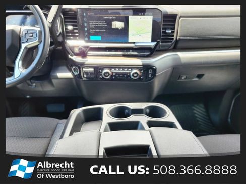 Used 2025 Chevrolet Silverado 2500 LT w/ Convenience Package AWD/4WD image 14