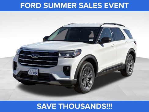 New 2026 Ford Explorer Active w/ Active Comfort Package AWD/4WD image 1