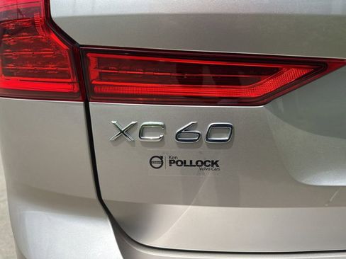 Certified 2023 Volvo XC60 B5 Plus w/ Climate Package AWD/4WD image 17