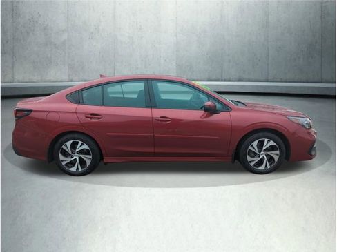 Used 2024 Subaru Legacy Premium image 7