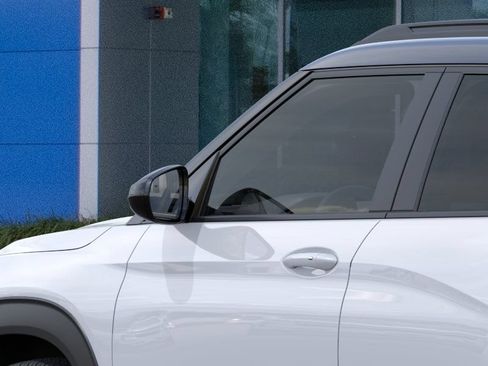 New 2026 Chevrolet TrailBlazer RS w/ Convenience Package FWD image 12