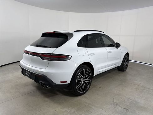 Certified 2026 Porsche Macan Turbo AWD/4WD image 7