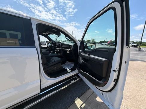 Used 2025 Ford F150 Lariat w/ Equipment Group 502A High AWD/4WD image 20