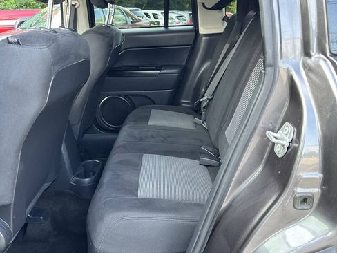 Used 2016 Jeep Compass Sport w/ Power Value Group AWD/4WD image 16